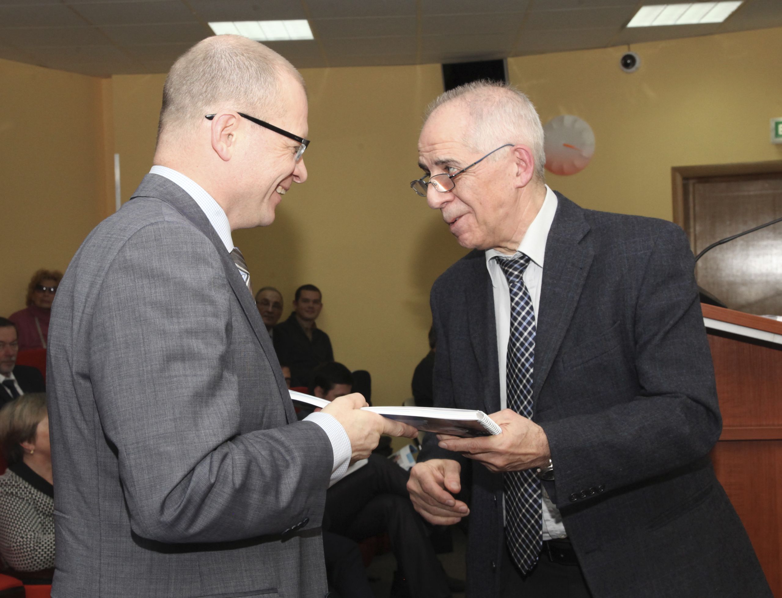 2015-11-30 151639 0032