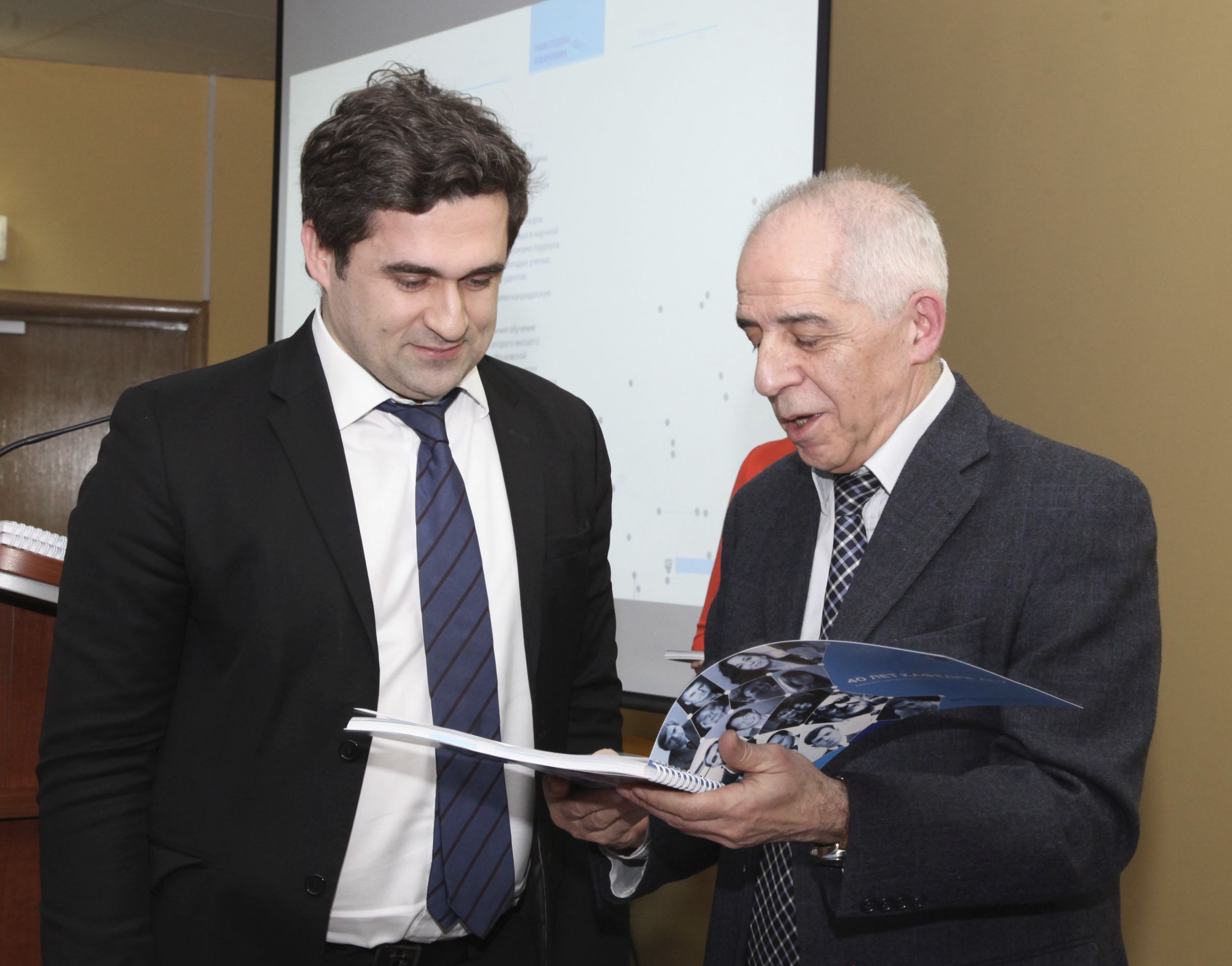 2015-11-30 152454 0034