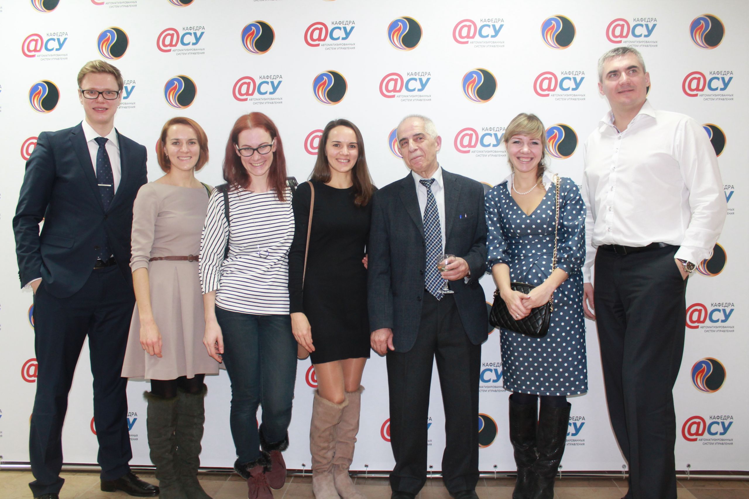 2015-11-30 202425 0015